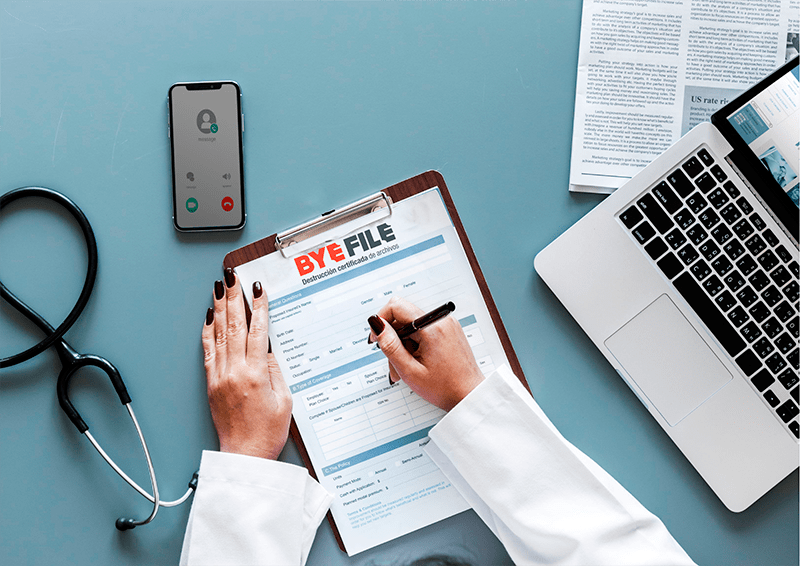 Destrucción certificada de documentos en el sector sanitario ByeFile